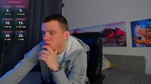 Ryker Seen online show from March 4, 7:32 pm