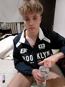 And25bn online show from March 25, 10:25 pm