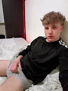 And25bn online show from April 29, 8:59 pm