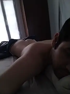 danicrux online show from February 28, 11:14 am