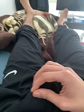 Ponglenis93 online show from February 17, 9:19 am