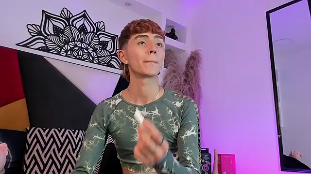 MaikyCooper online show from December 4, 8:27 pm