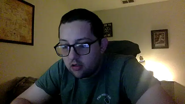 Snapshot of Milflover96 chatting on March 9, 2:07 am Milflover96 online show from March 9, 2:07 am