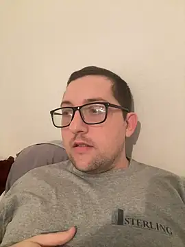Snapshot of Milflover96 chatting on March 7, 1:31 am Milflover96 online show from March 7, 1:31 am