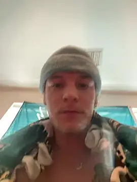 theycallmes3x online show from February 16, 5:37 pm