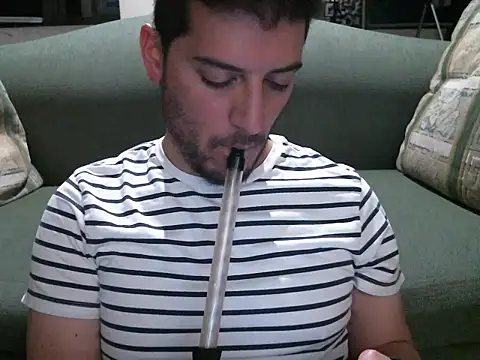 quitomanec online show from September 16, 5:30 am