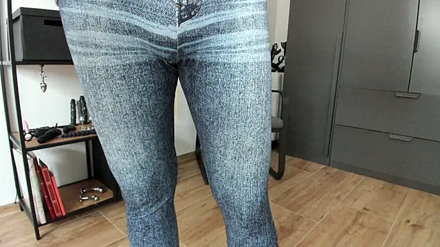 molicaremolicare online show from March 26, 2:32 pm