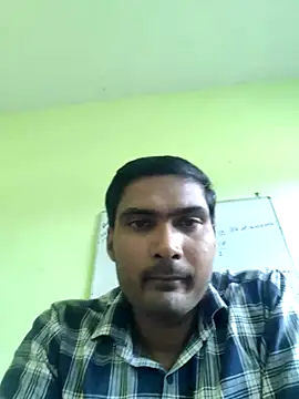 Snapshot of ccuteboyyyy chatting on October 10, 6:51 am ccuteboyyyy online show from October 10, 6:51 am
