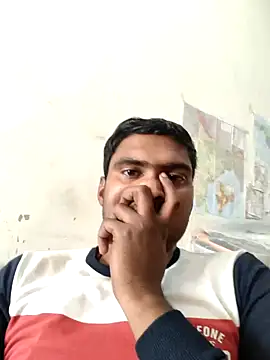 Snapshot of ccuteboyyyy chatting on February 22, 9:12 am ccuteboyyyy online show from February 22, 9:12 am