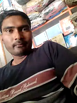 Snapshot of ccuteboyyyy chatting on February 21, 10:28 am ccuteboyyyy online show from February 21, 10:28 am