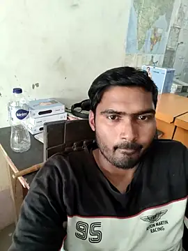 Snapshot of ccuteboyyyy chatting on March 6, 11:36 am ccuteboyyyy online show from March 6, 11:36 am
