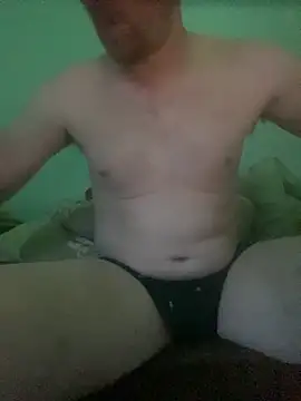 Krzysiekg123 online show from March 31, 5:03 pm