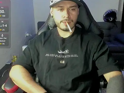 ragnar lothbrok777 online show from March 16, 3:13 am