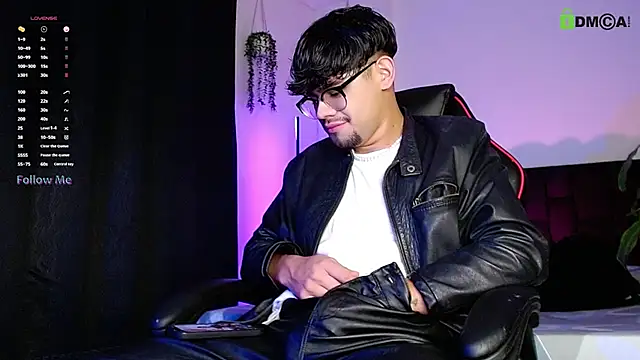 Snapshot of isaac-saenz chatting on October 5, 12:14 am isaac-saenz online show from October 5, 12:14 am