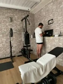 Snapshot of morfeoX chatting on October 31, 7:45 am morfeoX online show from October 31, 7:45 am