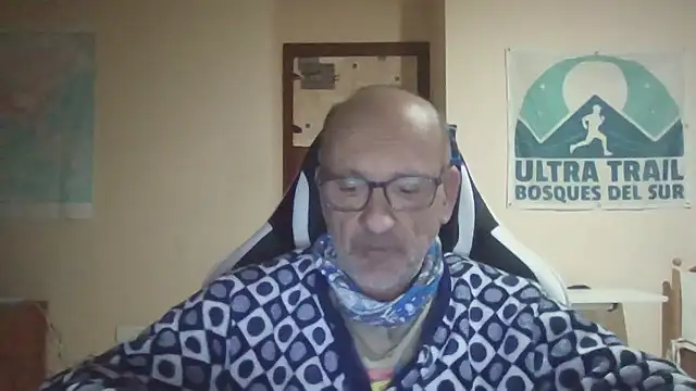 llopaco online show from January 11, 6:00 pm