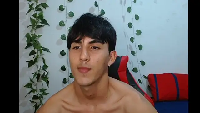 Snapshot of neithanzynxx chatting on February 28, 7:35 pm neithanzynxx online show from February 28, 7:35 pm