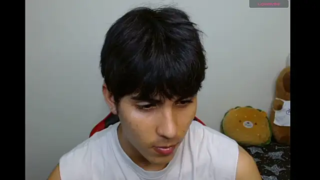 neithanzynxx online show from November 8, 7:50 pm