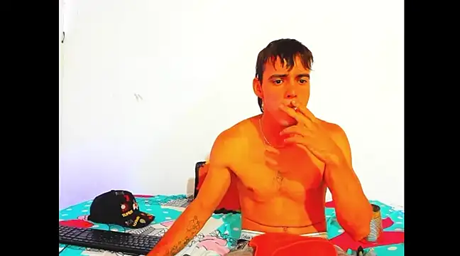YEIK SMITH online show from March 6, 9:53 pm