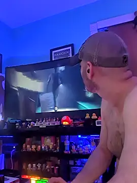 Novabear6996 online show from May 16, 1:42 pm