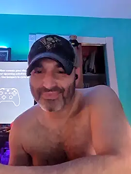 Novabear6996 online show from May 11, 7:10 am