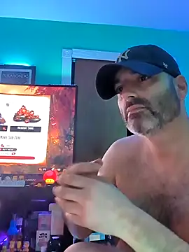 Novabear6996 online show from May 3, 9:45 am