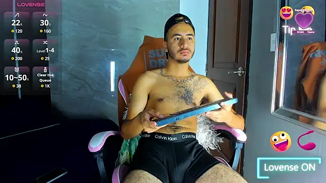AdamParker  online show from March 3, 1:04 pm