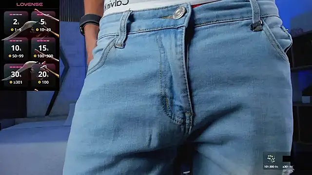 Snapshot of JacobRoberts1 chatting on October 16, 9:12 pm JacobRoberts1 online show from October 16, 9:12 pm