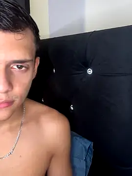 Snapshot of JacobRoberts1 chatting on September 18, 10:23 pm JacobRoberts1 online show from September 18, 10:23 pm