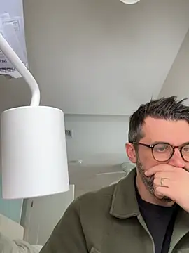 plaintreebull online show from February 26, 5:36 pm