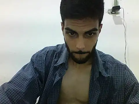 Gabrielteixeira120 online show from May 3, 9:28 pm