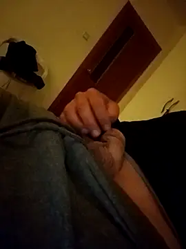 can0n7 online show from February 15, 6:33 pm