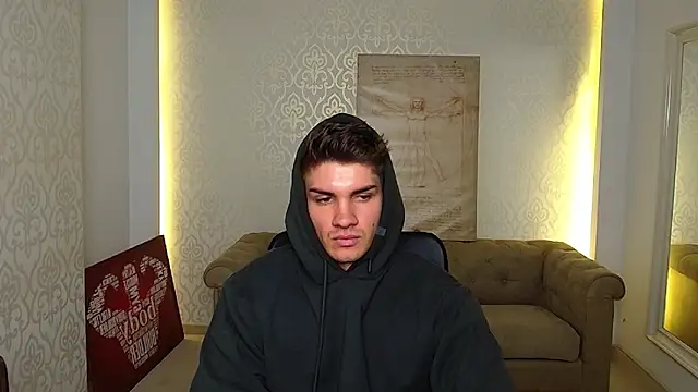Snapshot of MaxKaiden chatting on October 6, 7:02 am MaxKaiden online show from October 6, 7:02 am