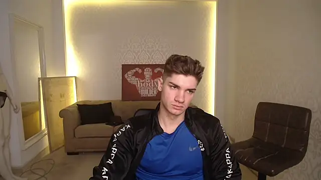 Snapshot of MaxKaiden chatting on March 14, 6:21 am MaxKaiden online show from March 14, 6:21 am