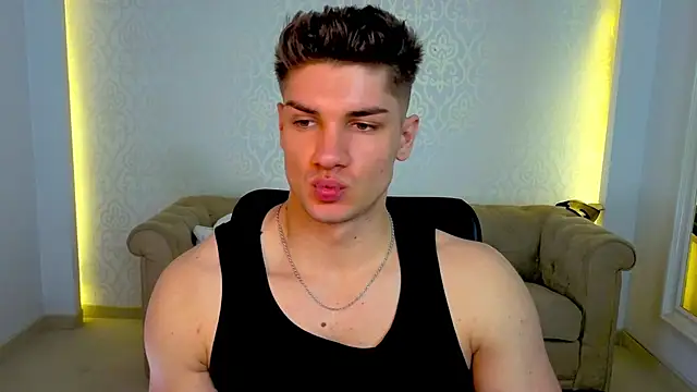 MaxKaiden online show from April 26, 10:12 am