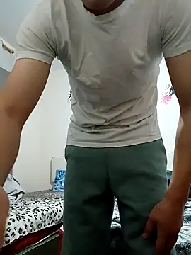 Snapshot of Eusuntnoulgigolo chatting on March 2, 3:20 pm Eusuntnoulgigolo online show from March 2, 3:20 pm