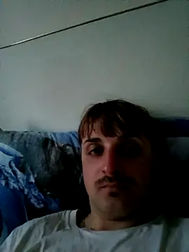 Snapshot of Eusuntnoulgigolo chatting on March 13, 6:12 pm Eusuntnoulgigolo online show from March 13, 6:12 pm