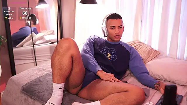 Rafa2004Cruz online show from April 25, 1:41 pm