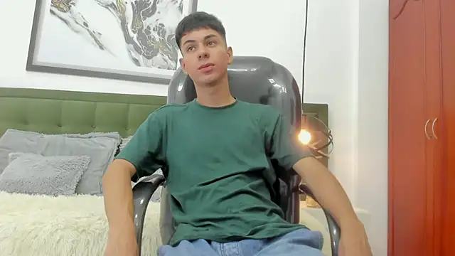 Johann sex online show from May 6, 5:13 pm