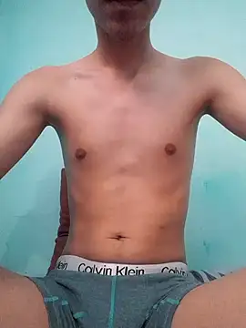 Snapshot of Johann_sex chatting on March 20, 5:58 pm Johann sex online show from March 20, 5:58 pm
