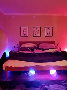 Bisavage25 online show from February 10, 10:42 am