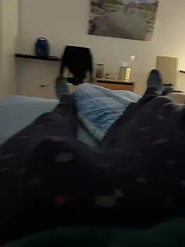 camohot22 online show from March 17, 7:13 am