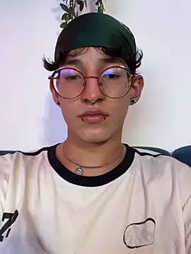 iiangel  online show from March 26, 4:38 am