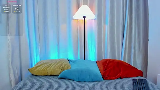 iiangel  online show from March 10, 3:56 am