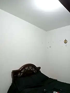 Je1s online show from March 11, 12:17 pm