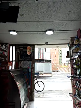 Je1s online show from March 17, 2:03 pm