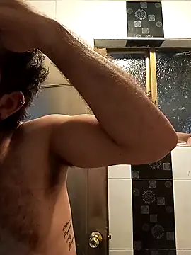 Je1s online show from March 18, 1:55 pm