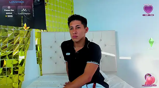 Angel Medina online show from February 28, 12:42 pm