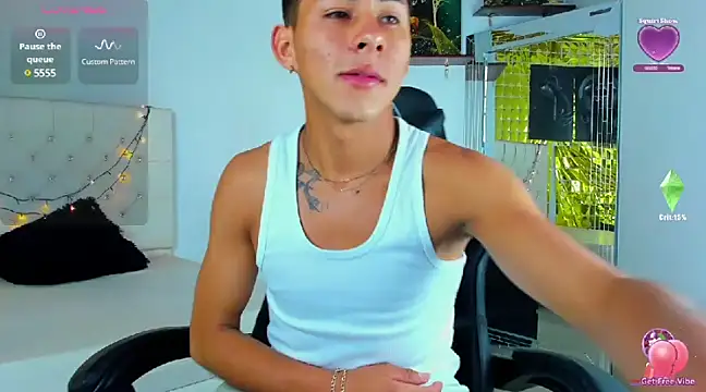 Angel Medina online show from February 21, 1:00 pm