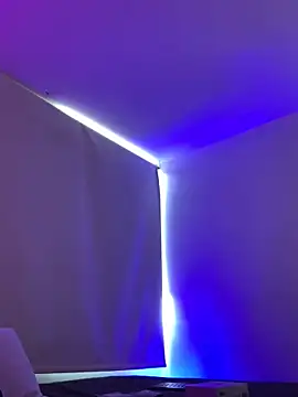 eross chipre  online show from November 2, 8:35 pm